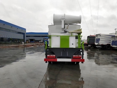 東風(fēng)153抑塵車(chē) 城市揚(yáng)塵治理的得力干將